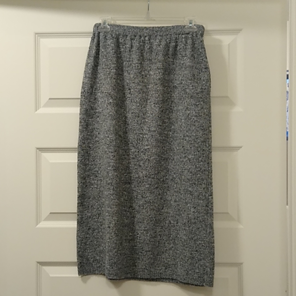 Sweater skirt